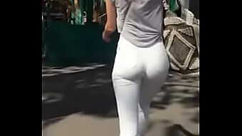 Awesome Butt In Public