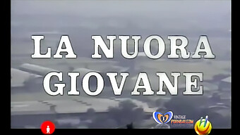 Film Remaja Italia Klasik Dari Tahun 1975 Yang Menampilkan Seorang Wanita Muda