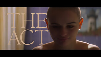 Joey King'S Enticing Performance In The Act Season 1 Episode 4